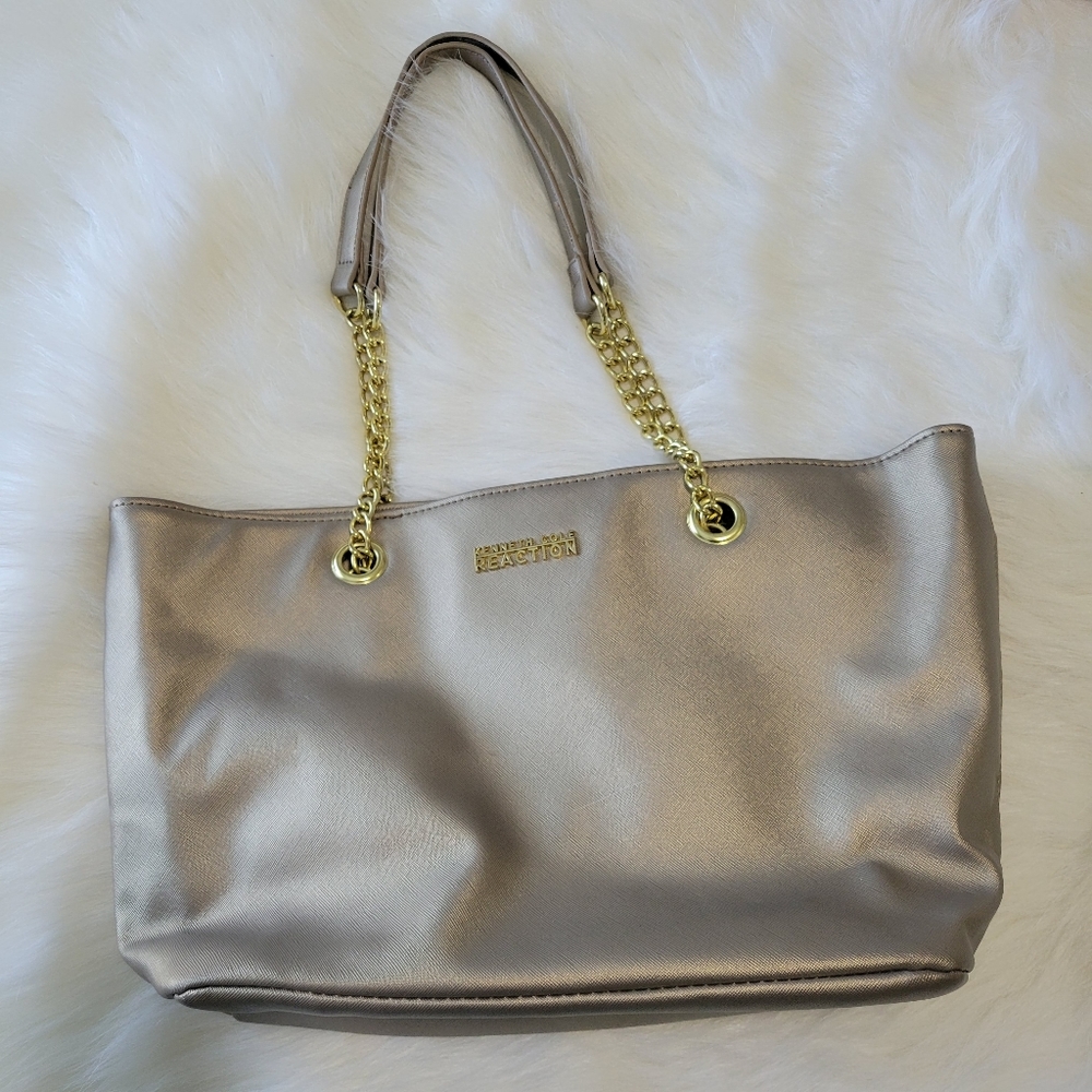 Kenneth Cole Reaction Light Gold Tote Shoulder Bag Gold Chain Handles Like New!